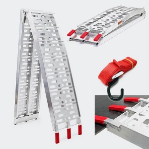 Aluminium folding loading ramp